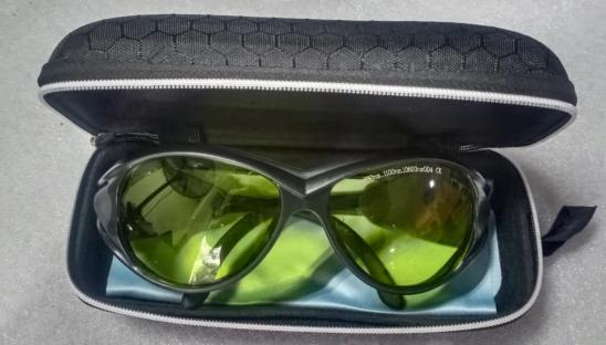 Pulse 200w 300w macchina per pulire le valigie con laser a fibra macchina per rimuovere la ruggine 7